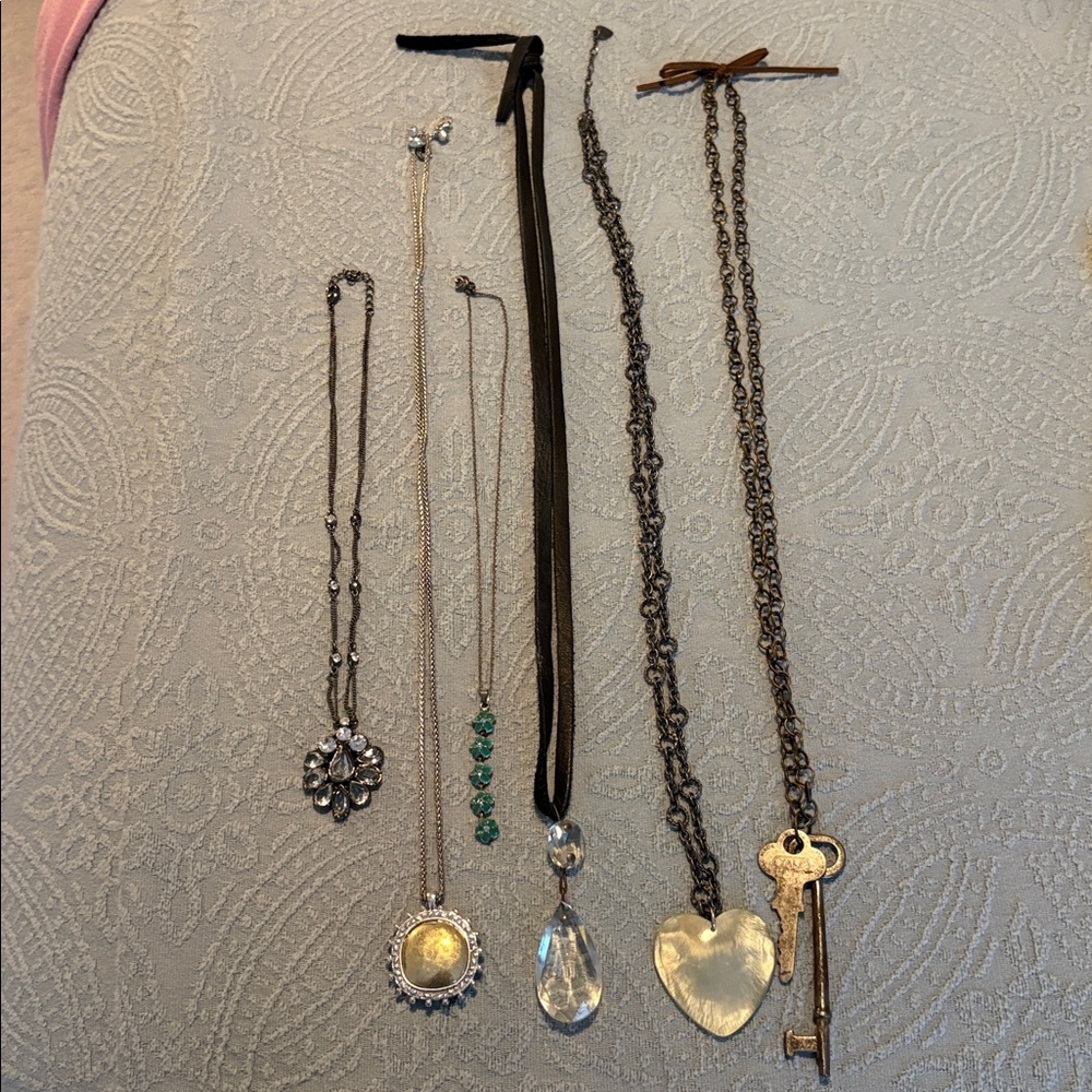 Necklace Collection - Picture 2 of 4